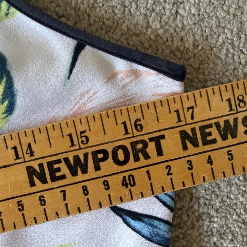 Banana Republic Floral Ruffle Wrap Racerback Dress Size 4 - Picture 8 of 9